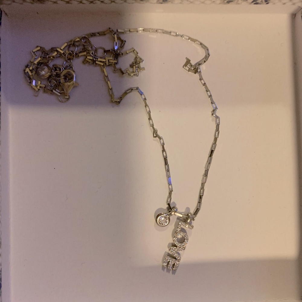 Pretty, dainty, necklace. 16” but does have extender on chain